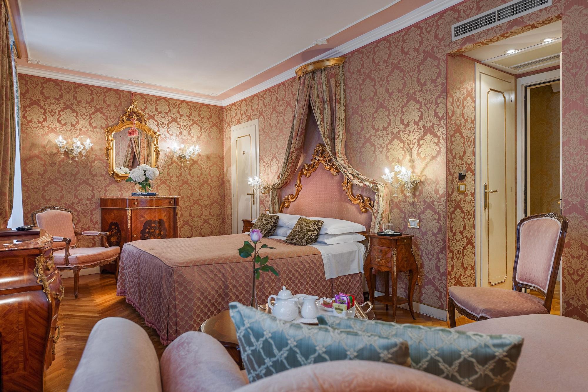 Hotel Antico Doge - A Member Of Elizabeth Hotel Group Venice Ngoại thất bức ảnh