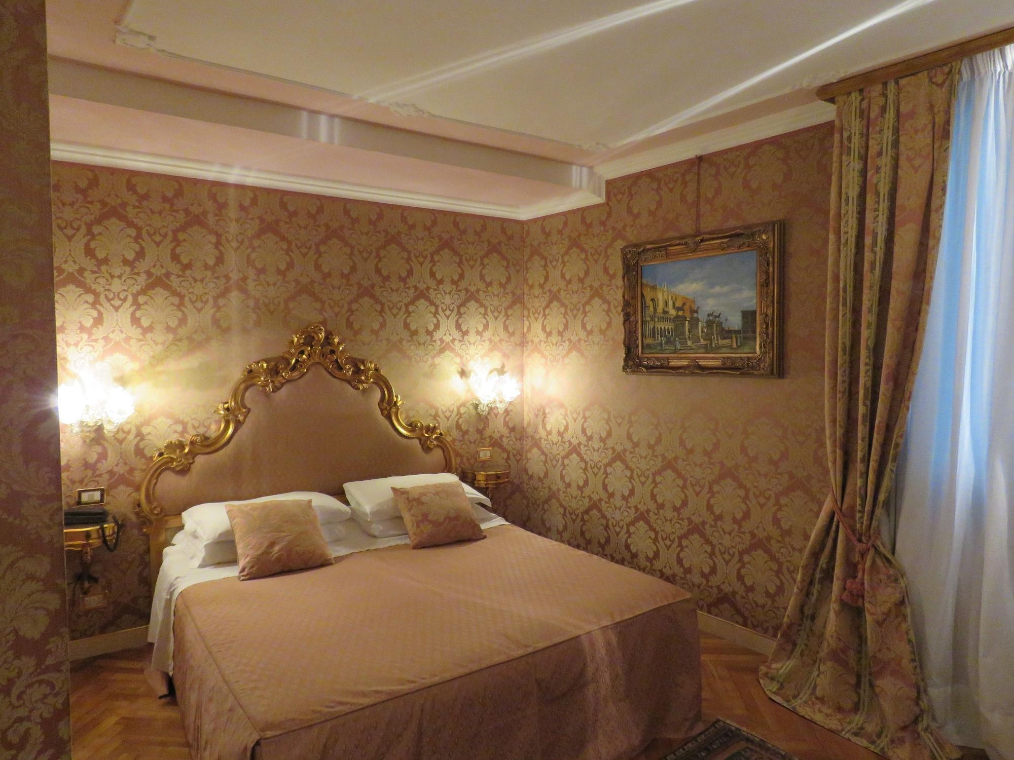 Hotel Antico Doge - A Member Of Elizabeth Hotel Group Venice Ngoại thất bức ảnh