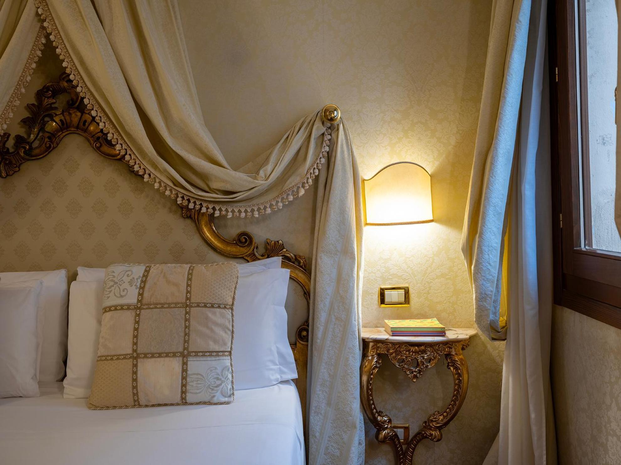 Hotel Antico Doge - A Member Of Elizabeth Hotel Group Venice Ngoại thất bức ảnh