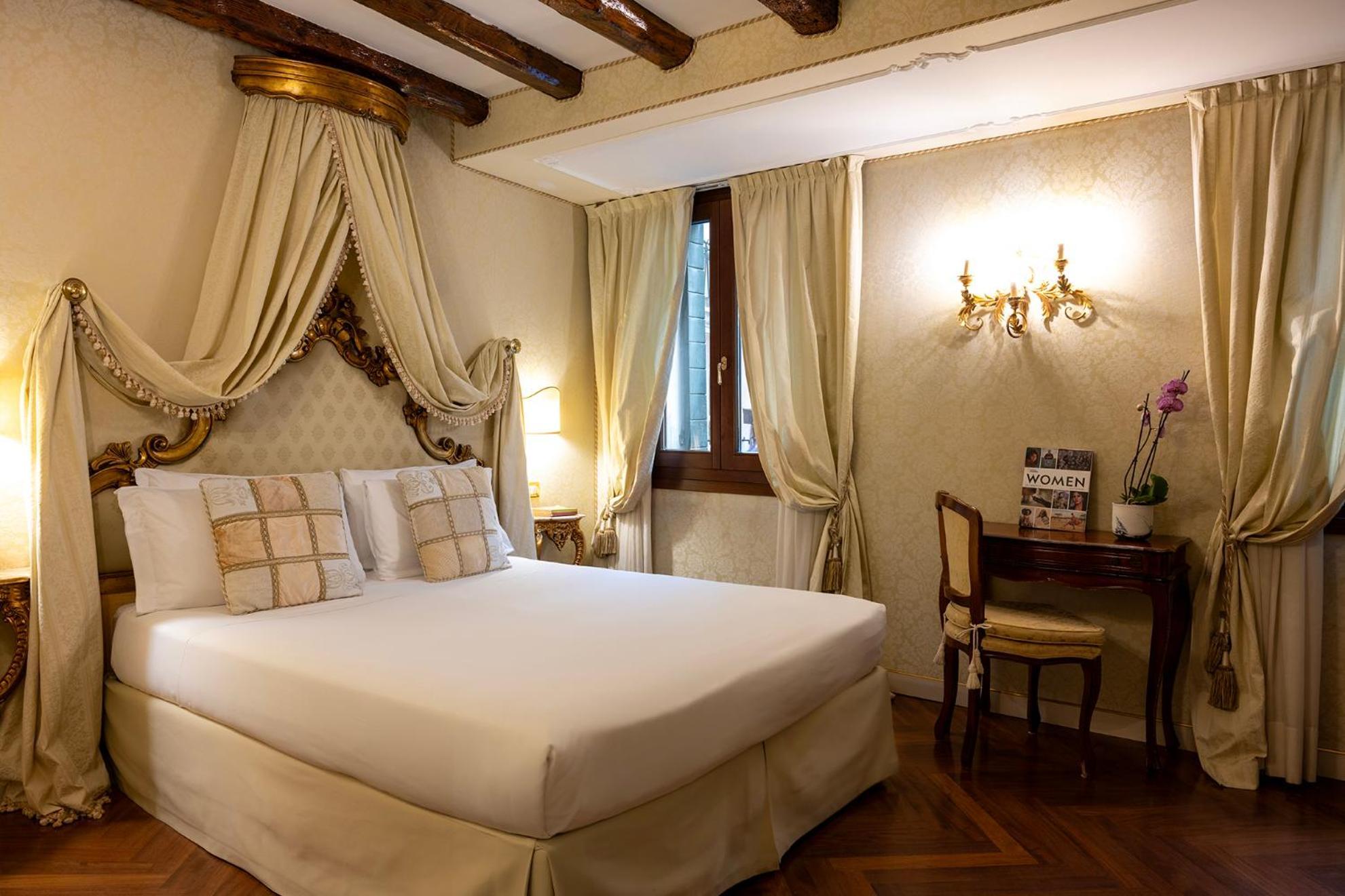 Hotel Antico Doge - A Member Of Elizabeth Hotel Group Venice Ngoại thất bức ảnh