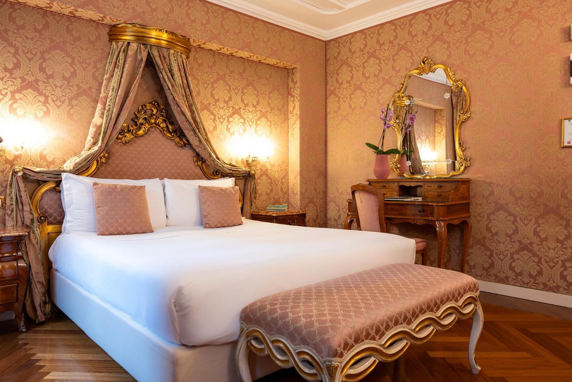 Hotel Antico Doge - A Member Of Elizabeth Hotel Group Venice Ngoại thất bức ảnh