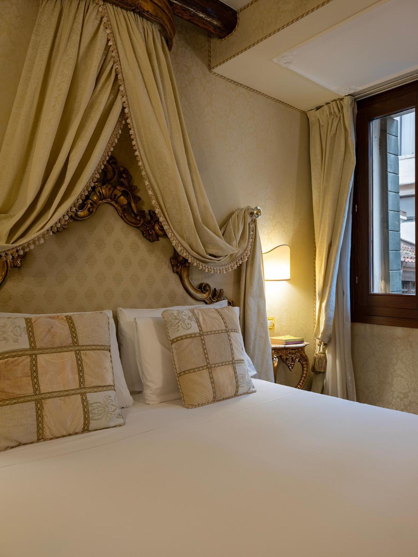Hotel Antico Doge - A Member Of Elizabeth Hotel Group Venice Ngoại thất bức ảnh