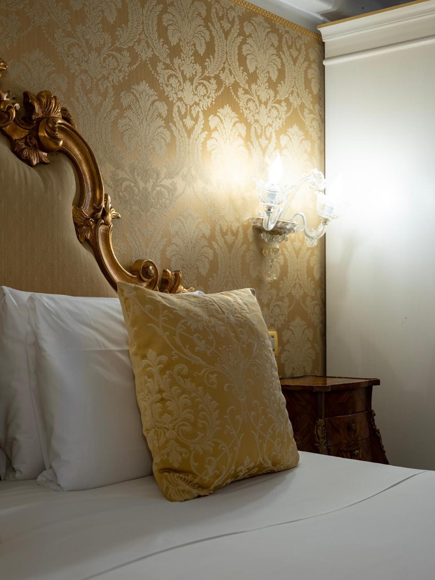 Hotel Antico Doge - A Member Of Elizabeth Hotel Group Venice Ngoại thất bức ảnh